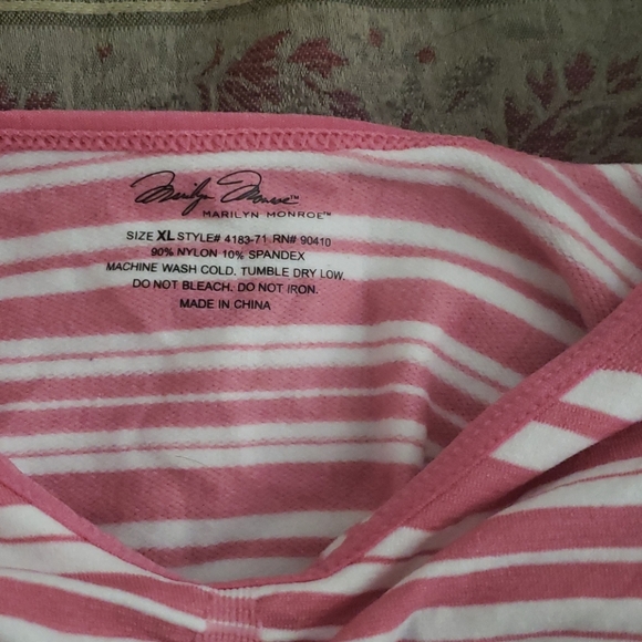 Sports bra - Picture 3 of 3